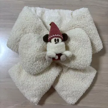 미사용에 가까운 머플러 릴린린