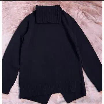 두지엠 클라세 muse 블랙 터틀 니트