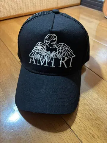 엔젤 자수 트래커 캡 y2k 스토리