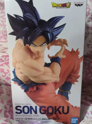 드래곤볼 초 손오공 극한의 무의식 피규어