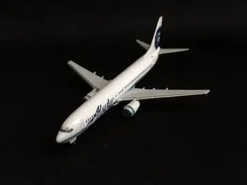 Alaska Airlines B737-900 N307AS