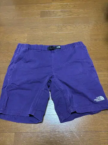 THE NORTH FACE 퍼플 캐주얼 숏팬츠 허리 조절 가능