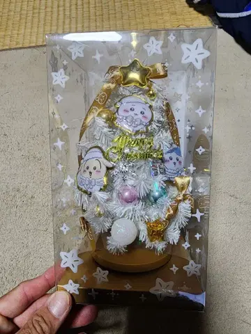 치이카와 화이트 크리스마스 트리