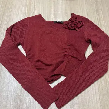 EMODA 초커 개더 롱 슬리브 니트