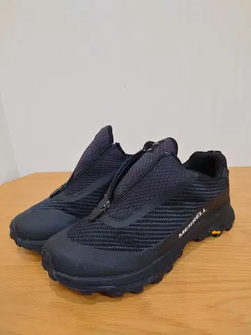 MERRELL GORE-TEX 지퍼 달린 스니커즈