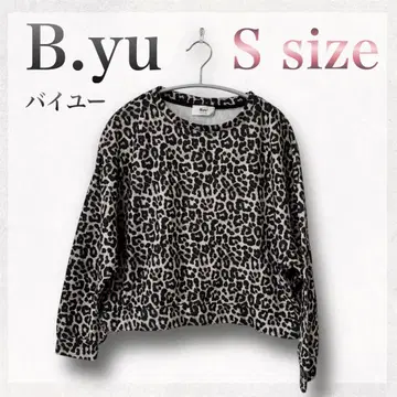 [새상품급] B.yu 이탈리아제 레오파드 무늬 숏 기장 트레이닝복 캐주얼