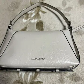 SALON de RUBAN 숄더백 라이트 그레이