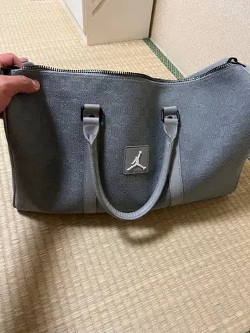 조던 보스턴백 상당히 저렴!