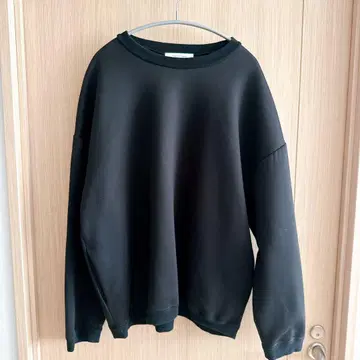 PUBLIC TOKYO 블랙 맨투맨 사이즈 3