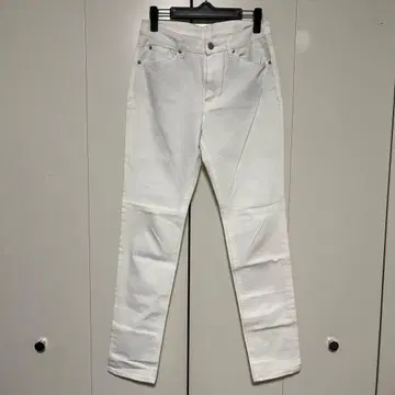 B 하트형 포켓 화이트 스키니 팬츠 B-Three