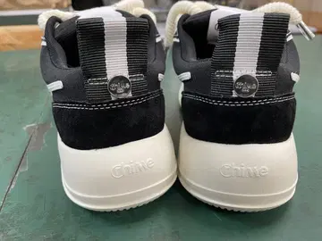 Chime USA 스니커즈 블랙/화이트