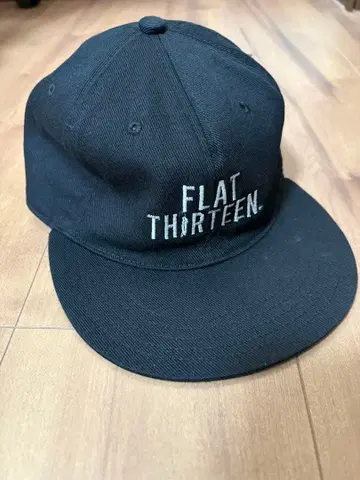 FLATTHIRTEEN 플랫틴 캡