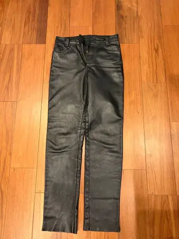 반손 가죽 팬츠 w32