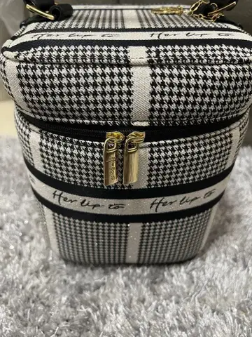 Herlipto Jacquard Vanity Bag 실버