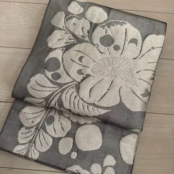 오와키 잇신 후쿠로 오비