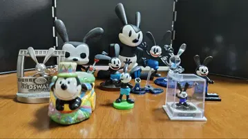 오스왈드 더 럭키 래빗 피규어 세트 디즈니 리조트