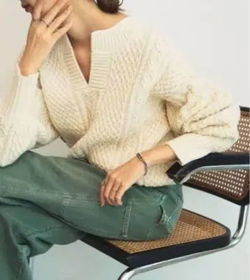 Plage 플라주 아란 숏 풀오버 니트 새상품급