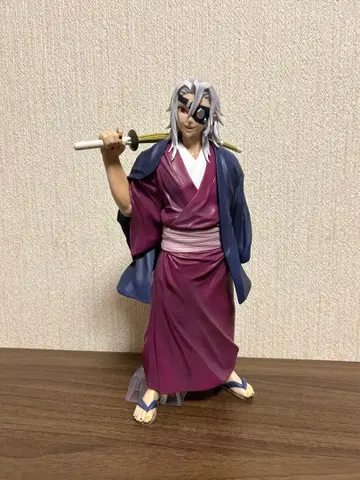 귀멸의 칼날 제일복권 ~이어받는 자~ 라스트 원상 우즈이 텐겐 개봉품