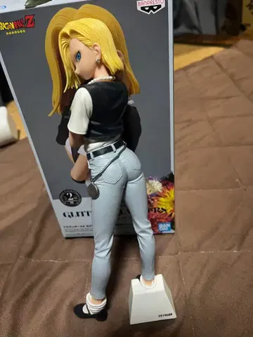 드래곤볼 인조인간 18호 피규어