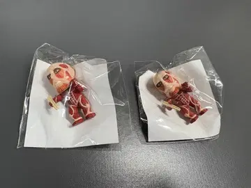 [나카우] 진격의 거인 피규어 2개