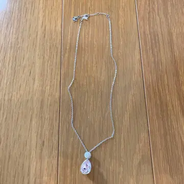 눈물형 크리스탈 펜던트 목걸이