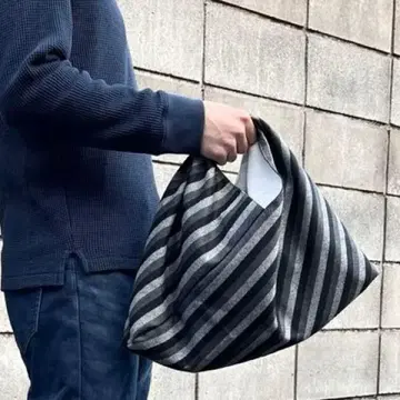 포켓 부착 아즈마 백