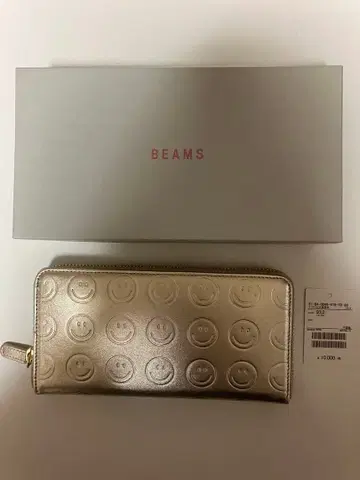 BEAMS 스마일 엠보 장지갑