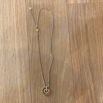 하트형 스톤 장식 목걸이