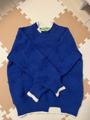 ZBOR 파랑 니트 스웨터