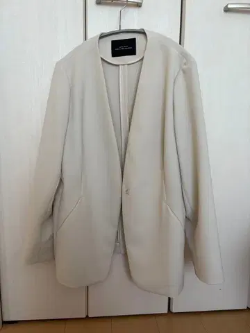 UNITED ARROWS 노카라 자켓 아이보리