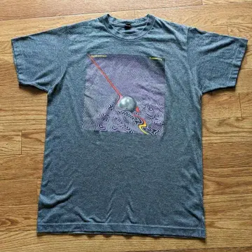 TAME IMPALA '16 Currents 투어 Tee