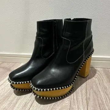 MOUSSY 가죽 블랙 부츠 하이힐 우드 밑창