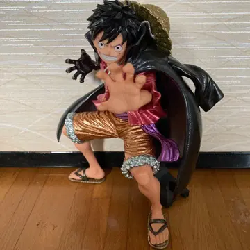 원피스 루피 피규어