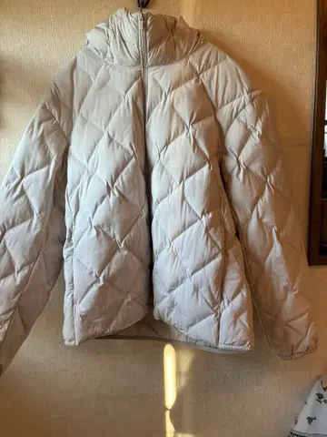 UNIQLO 퍼프 테크 후드티 L 내추럴