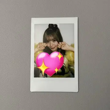 CUTIESTREET 큐스트 후루사와 리사 폴라로이드 타스키 의상