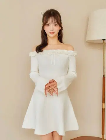 [새상품급] Darich 미니 원피스 화이트 니트 인기 완판