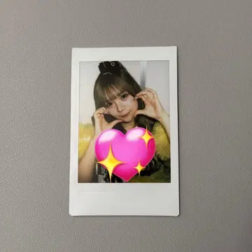 CUTIESTREET 큐스트 후루사와 리사 폴라로이드 타스키 의상