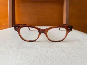 1950~60년대 타트 옵티컬사제 데드스탁 카운트다운 앰버