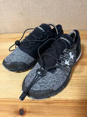 a242/새상품 언더아머 밴딧 2 러닝 25cm