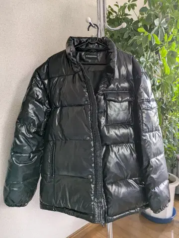 블랙 다운 자켓