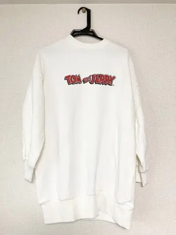 컨디션 최상 SNIDEL 맨투맨 상의