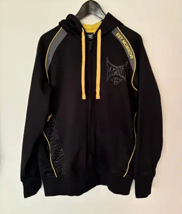 00's Tapout 탭아웃 후드티 UFC RIZIN VENUM