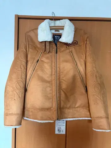 새상품급 Norton(노튼) 페이크 무스탕 B-3 자켓 L 사이즈