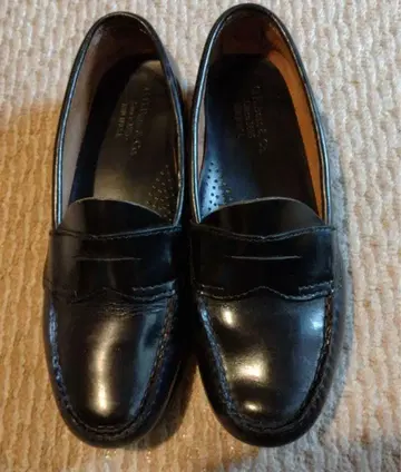 G.H.BASS 블랙 로퍼 24cm