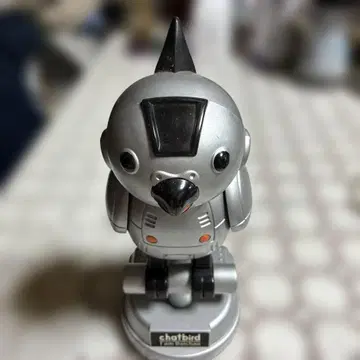 Chatbird 실버 피규어