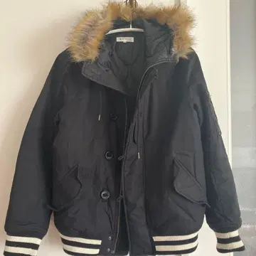 더 샵 TK 블랙 다운 자켓 M