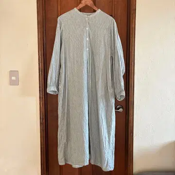 무인양품 그레이 스트라이프 패턴 면 소재 롱 원피스