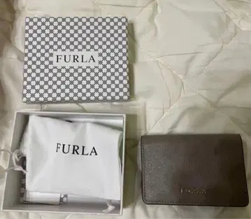 FURLA 그레이 명함지갑 카드 케이스 박스 있음 가격 인하 협상 가능!