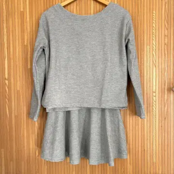 INGNI 그레이 리본 포함 셋업