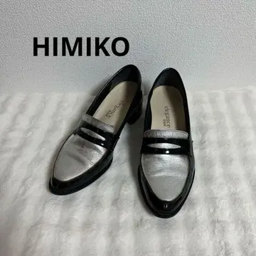세일 중! 새상품급 HIMIKO 에나멜 블랙 로퍼 실버